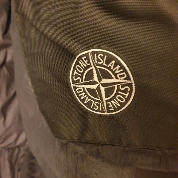 Stone Island Crinkle Reps Down Jacket ‘Black’ - Picture 7 of 11